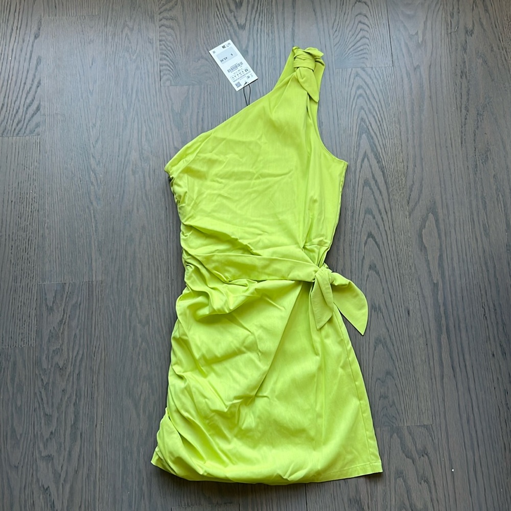 Zara Size M Lime Green Mini Dress